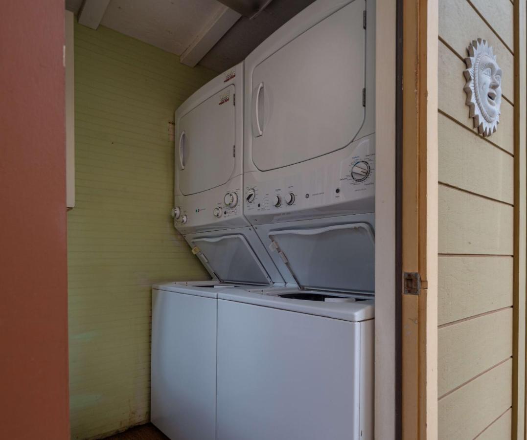 Studio With Mini Kitchen, Pool And Bbq, Pre-Renovation Summer Sale Kihei Exterior photo